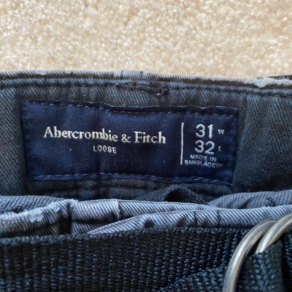 Ambercombie and Fitch Cargo Pants - Picture 5 of 5